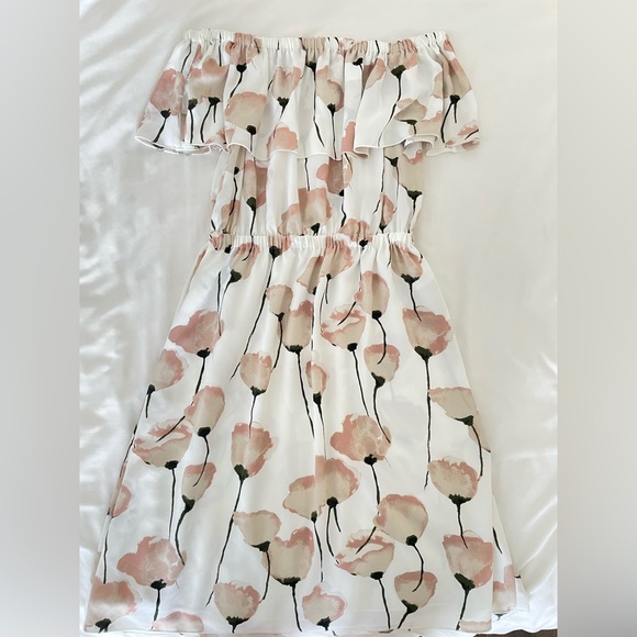 Aritzia off the shoulder dress (size small) - Picture 2 of 5